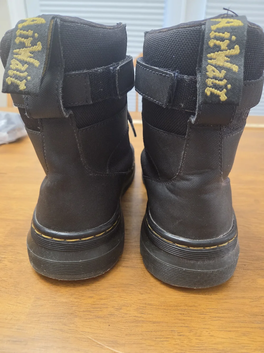 Dr. Martens Unisex Black Combs Tech Lace-Up Boots Men 10-Women 11, Pre-owned